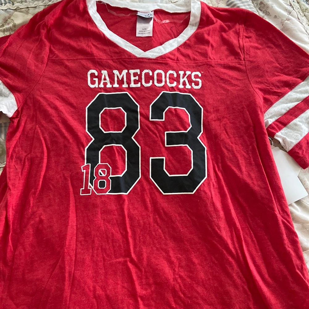 Gamecocks shirt. Size XL. NWT.